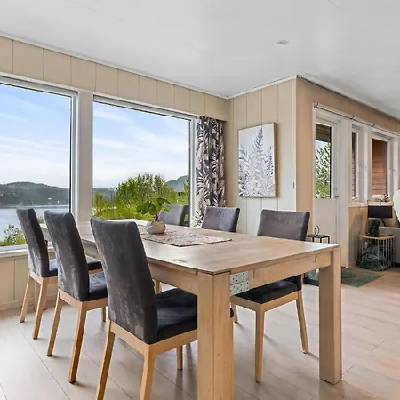 2 Bedroom In Fana