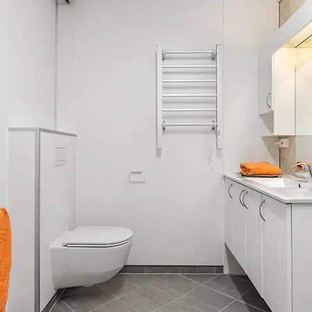 2 Bedroom In Fana *