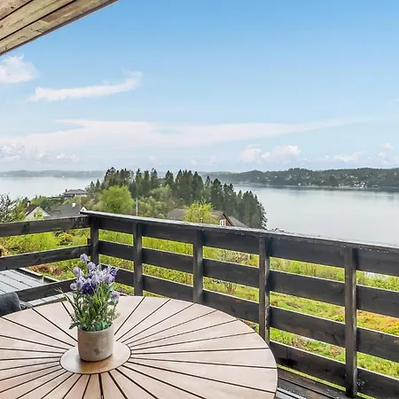 度假居 2 Bedroom In Fana Fanahamaren