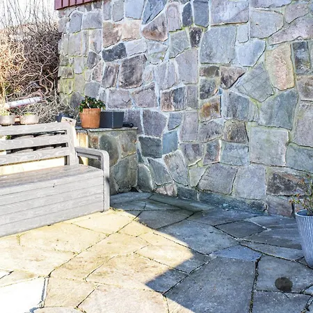 Holiday home 2 Bedroom In Fana Fanahamaren