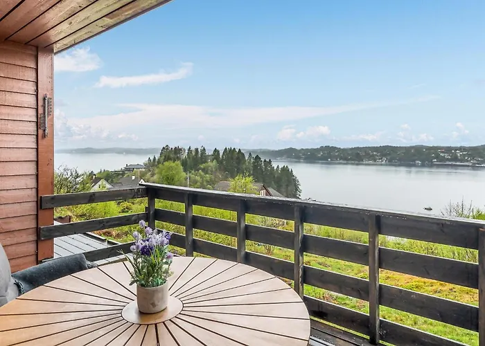 Hébergement de vacances 2 Bedroom In Fana Fanahamaren
